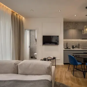 bella-vita-apartments.primorje-gorskikotar.com/