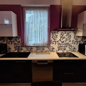 apartments-komel-i.primorje-gorskikotar.com/